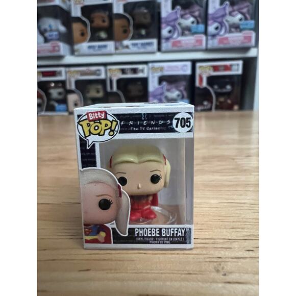 RARE CHASE BITTY Phoebe Buffay as Supergirl Friends 1" Funko Pop #705 Halloween - Picture 1 of 6